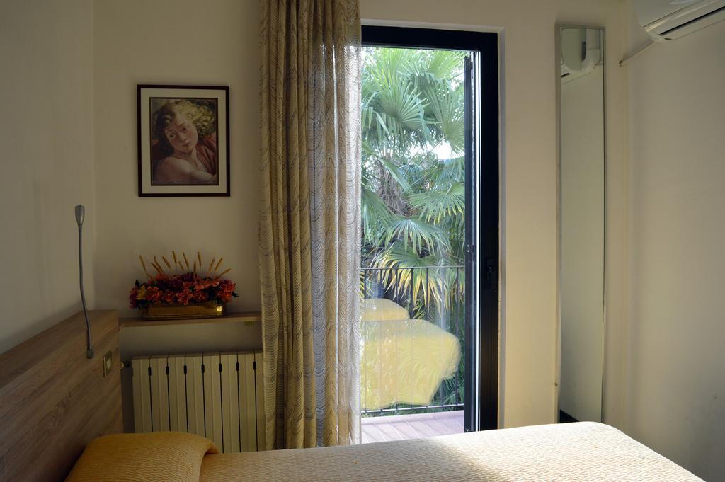 Il Corso Bed & Breakfast Novara Exterior photo