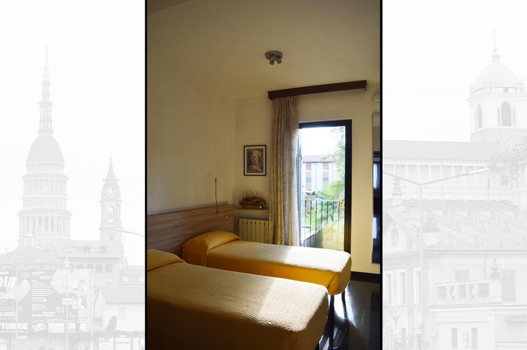 Il Corso Bed & Breakfast Novara Exterior photo